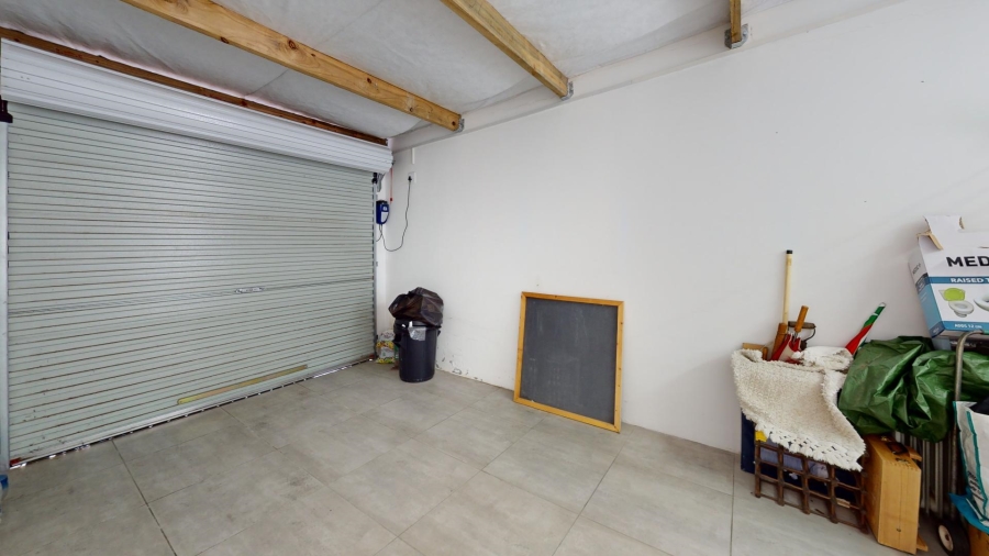 2 Bedroom Property for Sale in Fairview Eastern Cape